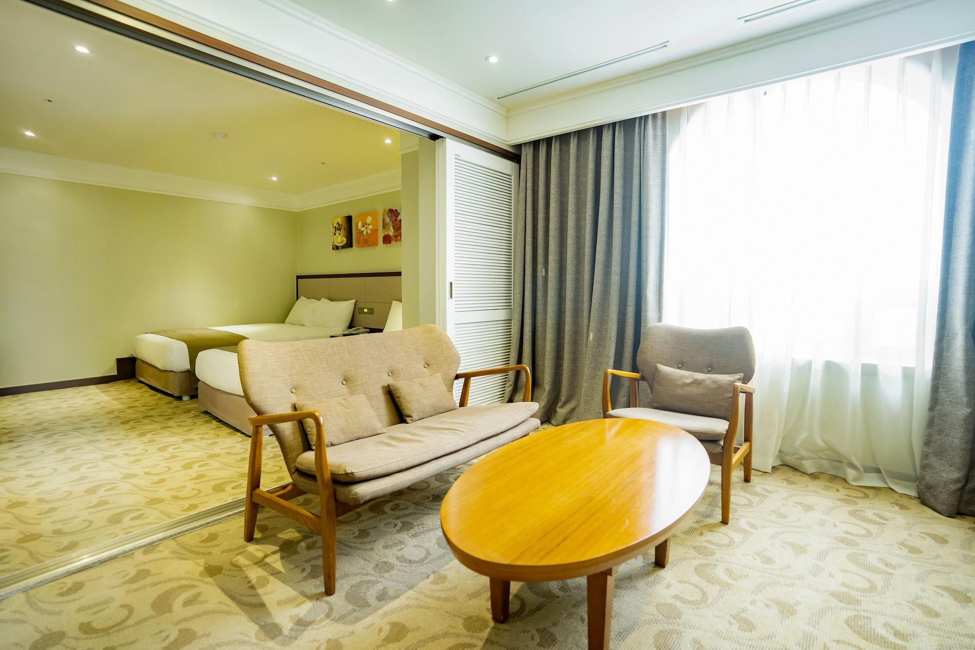 สตาซ โฮเต็ล เชจู โรเบโร Hotel เมืองเชจู ภายนอก รูปภาพ