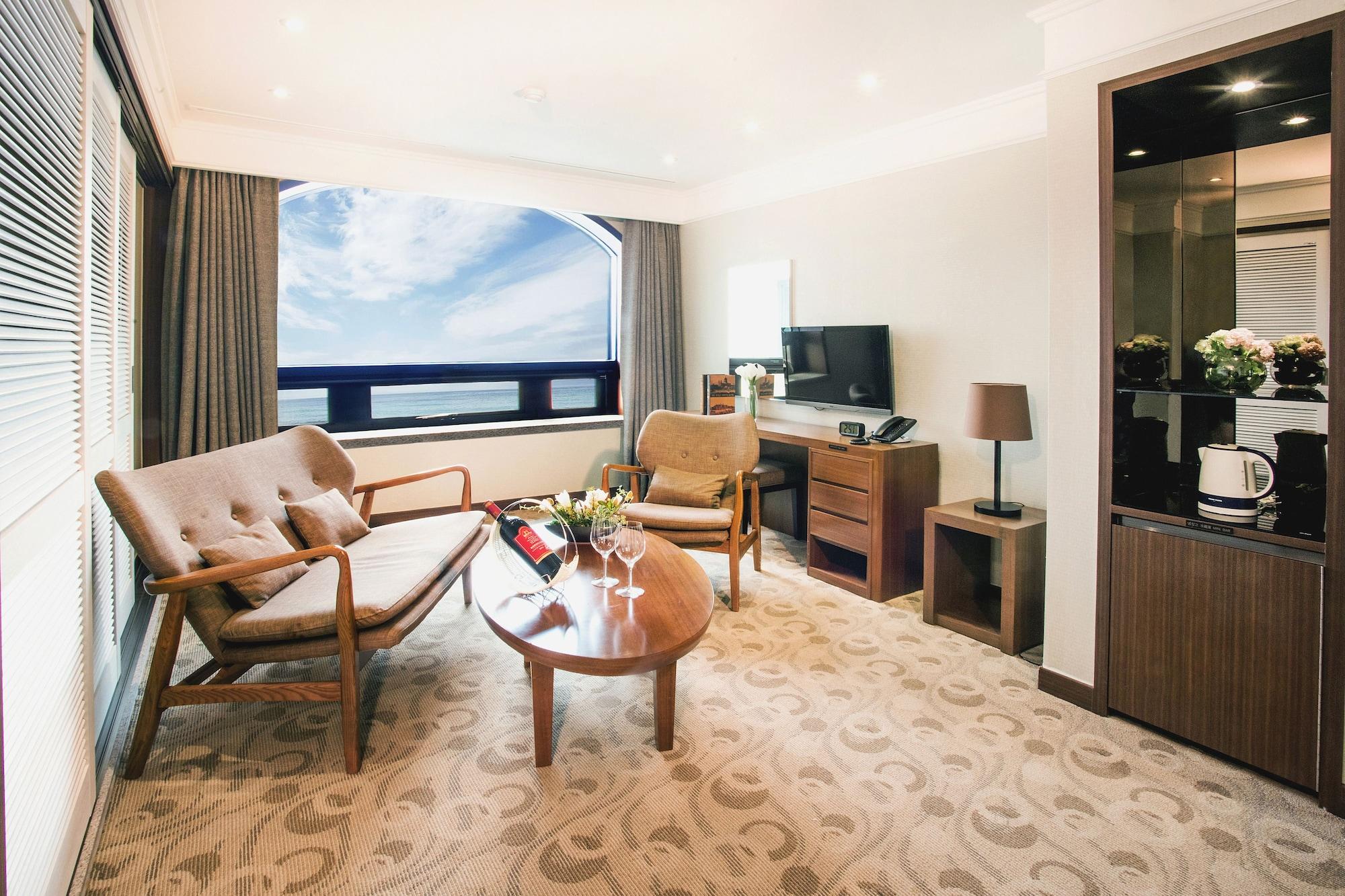 สตาซ โฮเต็ล เชจู โรเบโร Hotel เมืองเชจู ภายนอก รูปภาพ