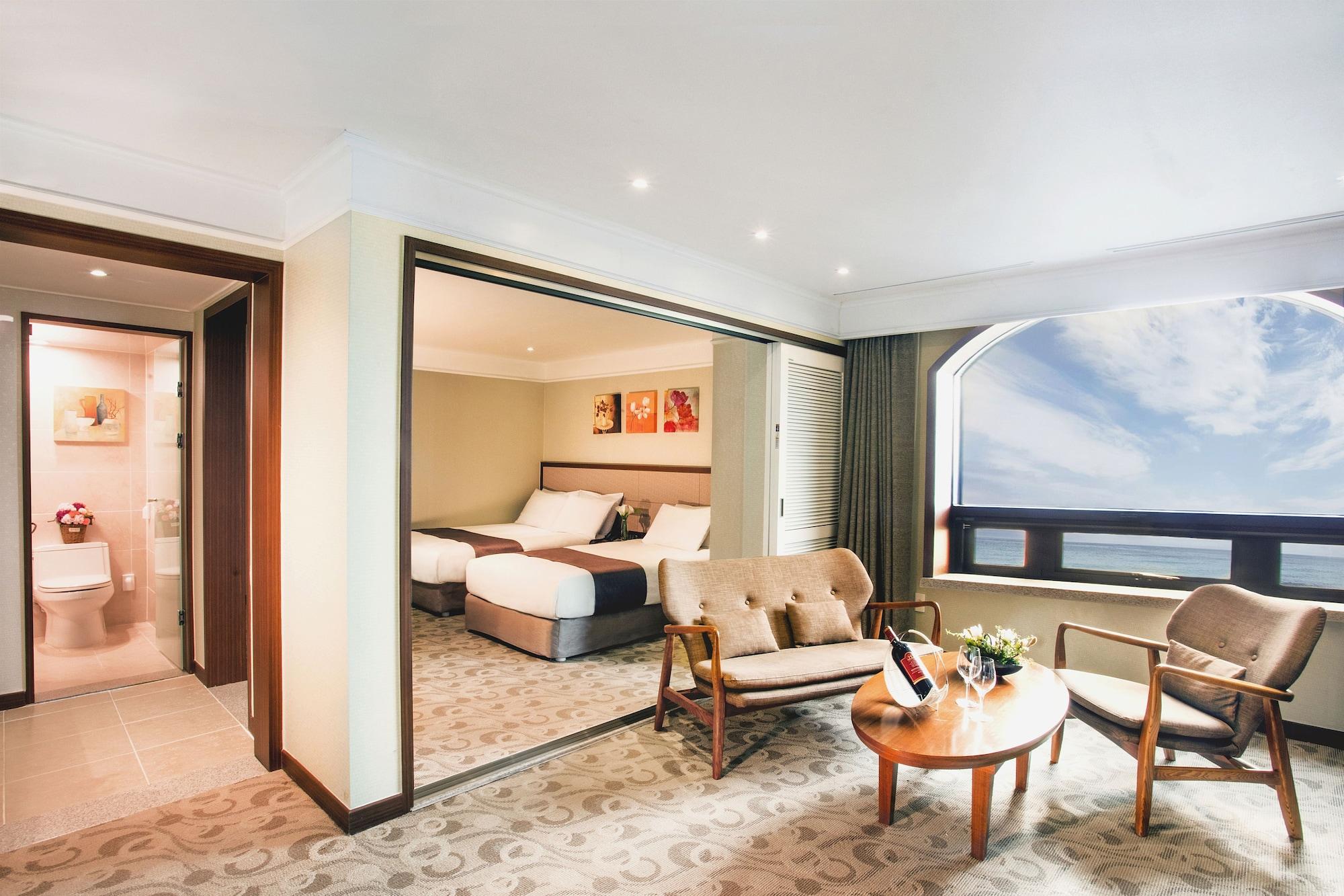 สตาซ โฮเต็ล เชจู โรเบโร Hotel เมืองเชจู ภายนอก รูปภาพ