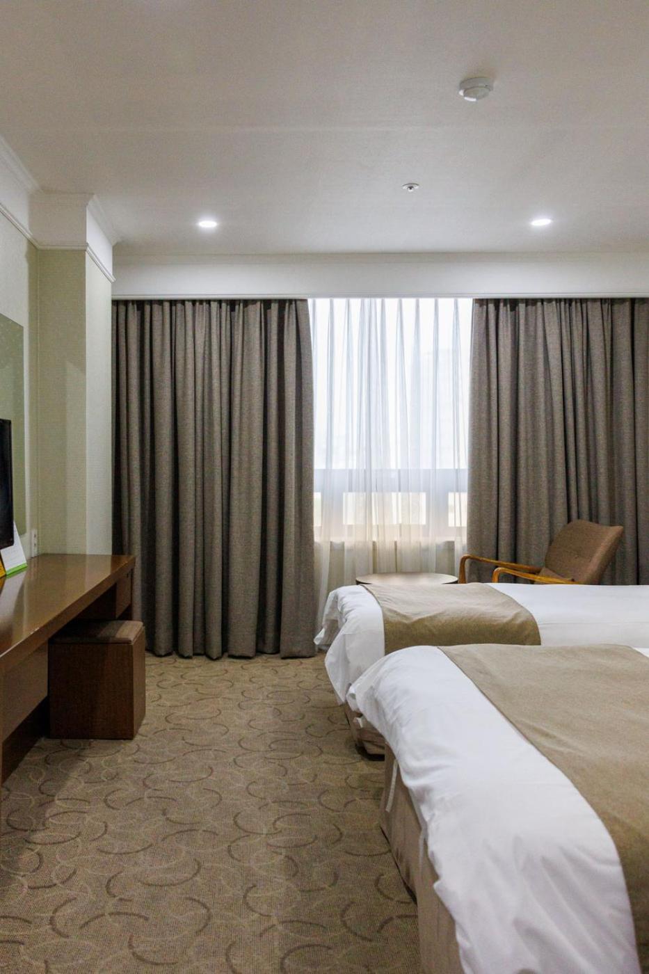 สตาซ โฮเต็ล เชจู โรเบโร Hotel เมืองเชจู ภายนอก รูปภาพ