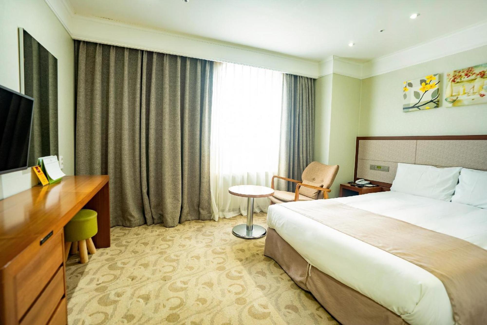 สตาซ โฮเต็ล เชจู โรเบโร Hotel เมืองเชจู ภายนอก รูปภาพ