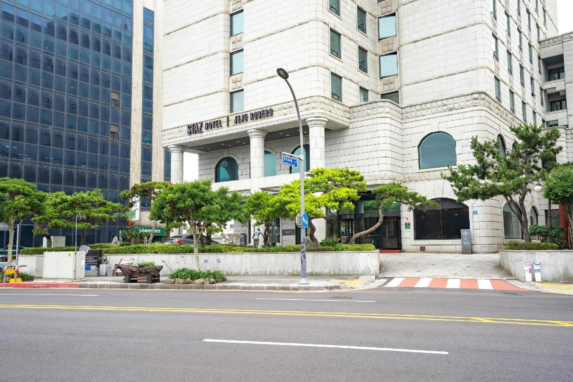 สตาซ โฮเต็ล เชจู โรเบโร Hotel เมืองเชจู ภายนอก รูปภาพ