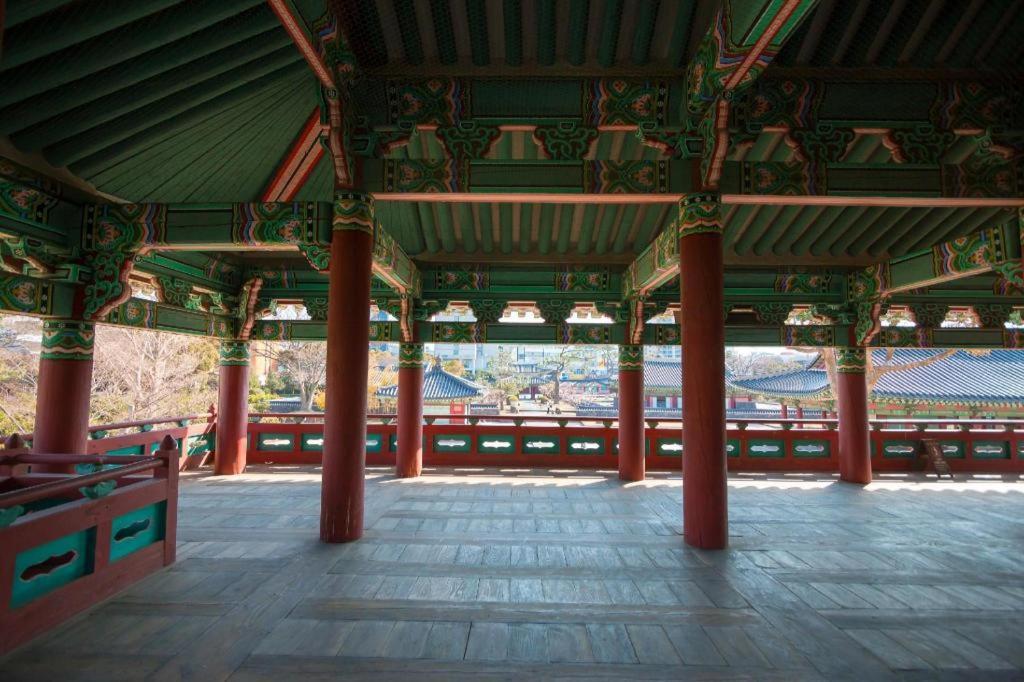 สตาซ โฮเต็ล เชจู โรเบโร Hotel เมืองเชจู ภายนอก รูปภาพ